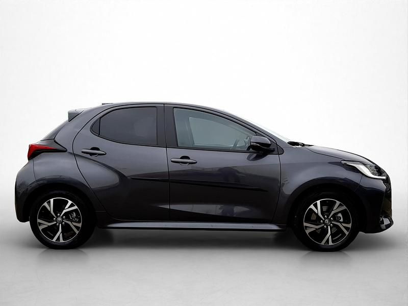 Occasion Toyota Yaris Hybrid Edition 116 PK (85 kW) 2025 Grijs Hatchback
