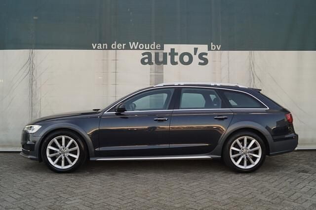 Blauw Gebruikt 2019 Audi A6 Premium Stationwagen | € 25.900 (Super prijs) - Afbeelding 1/4