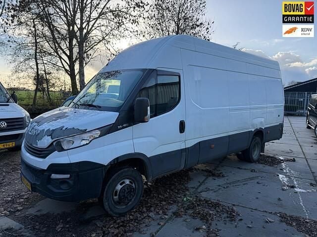 Wit Gebruikt 2018 Iveco Daily Van | € 7.500 (Super prijs) - Afbeelding 1/4