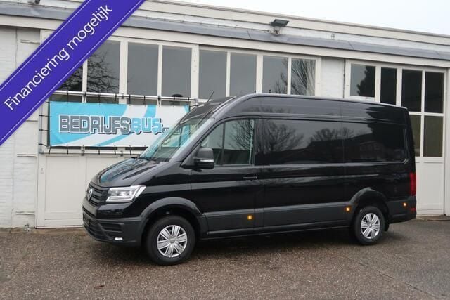 Zwart Occasion 2024 VW Crafter Van | € 44.750 (Eerlijke prijs) - Afbeelding 1/4
