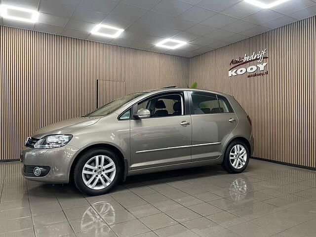 Bruin Gebruikt 2009 VW Golf Plus Highline MPV | € 8.425 (Iets duurder) - Afbeelding 1/4
