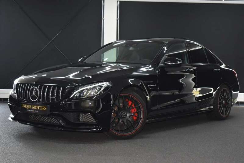 Zwart, metallic lak Gebruikt 2016 Mercedes C63 AMG AMG Sedan | € 42.950 (Eerlijke prijs) - Afbeelding 1/4