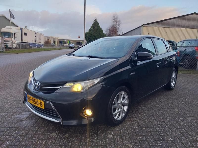 Occasion Toyota Auris Hybrid 2015 Zwart (metallic) Hatchback