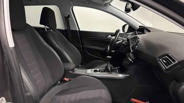 Occasion Peugeot 308 SW Allure 131 PK (96 kW) 2021 Grijs Stationwagen