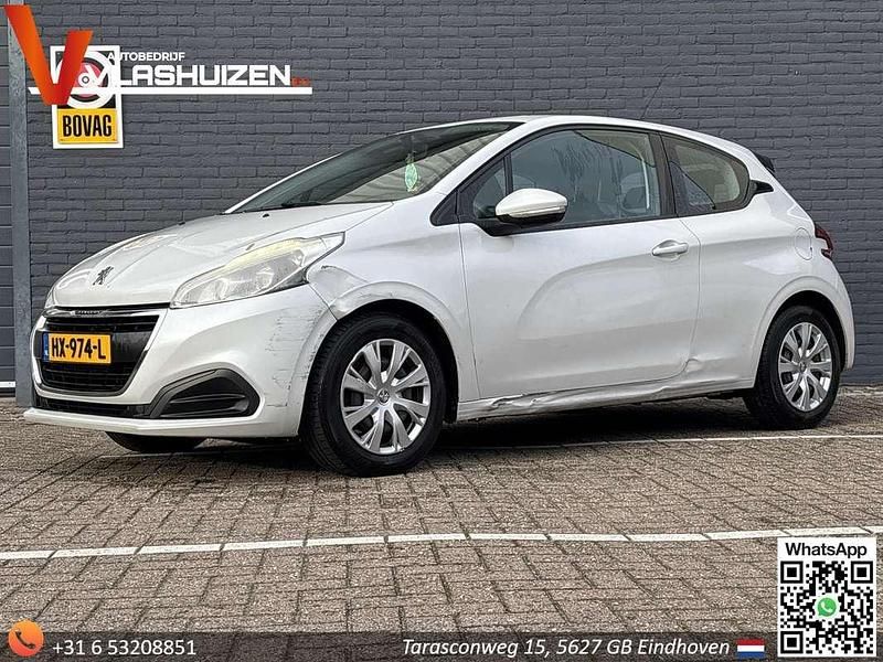 Wit Occasion 2016 Peugeot 208 Active Hatchback | € 2.795 (Super prijs) - Afbeelding 1/4