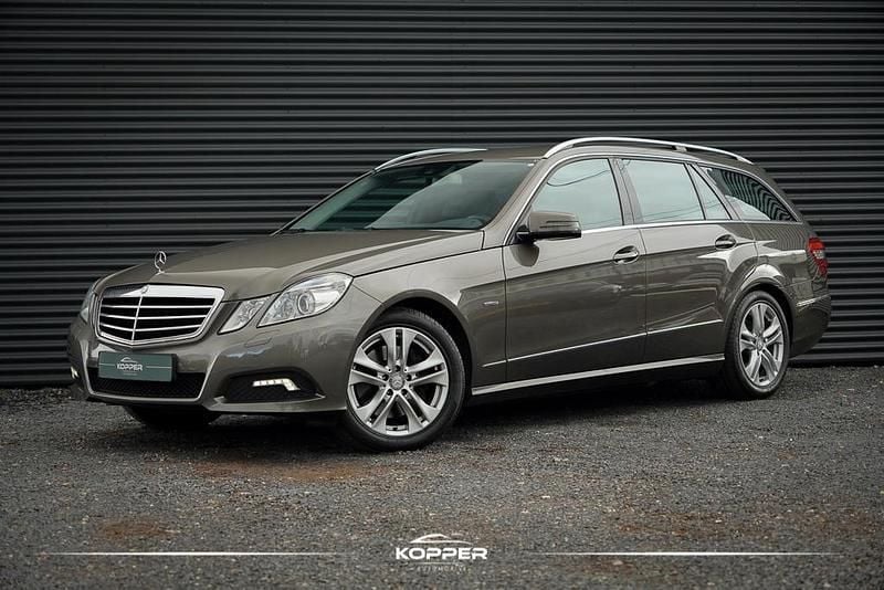 Bruin Gebruikt 2010 Mercedes E350 Avantgarde Stationwagen | € 16.750 (Eerlijke prijs) - Afbeelding 1/4