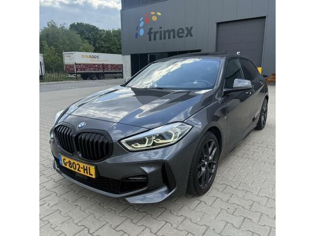 Grijs Gebruikt 2019 BMW 118 M Sport Hatchback | € 23.950 - Afbeelding 1/4