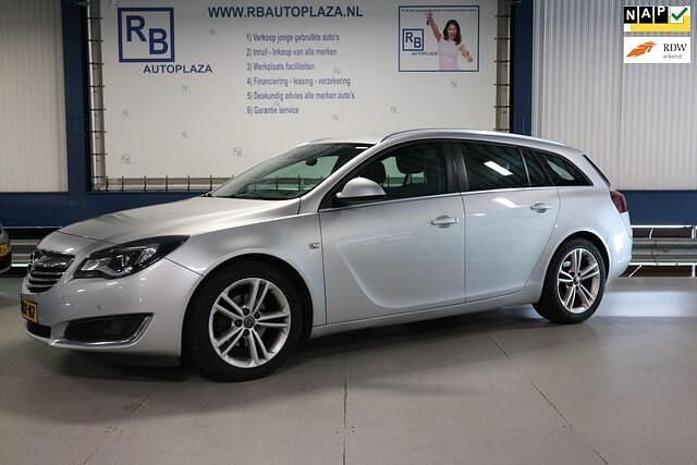 Grijs Gebruikt 2014 Opel Insignia Stationwagen | € 5.950 (Eerlijke prijs) - Afbeelding 1/4