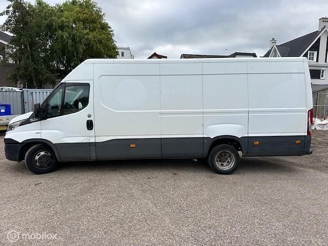 Wit Gebruikt 2019 Iveco Daily Van | € 12.750 (Super prijs) - Afbeelding 1/4