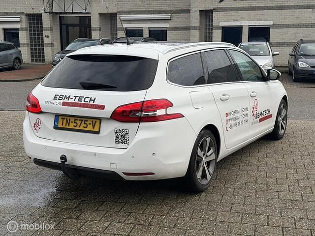 Occasion Peugeot 308 SW 110 PK (80 kW) 2018 Wit Stationwagen