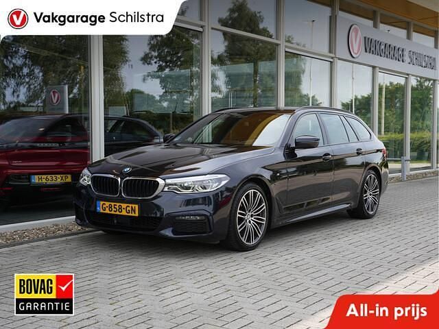 Zwart Gebruikt 2019 BMW 530 Executive Stationwagen | € 36.450 (Eerlijke prijs) - Afbeelding 1/4