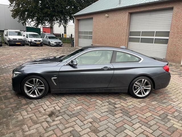 Grijs Gebruikt 2015 BMW 420 Executive Coupé | € 18.950 (Goede deal) - Afbeelding 1/3