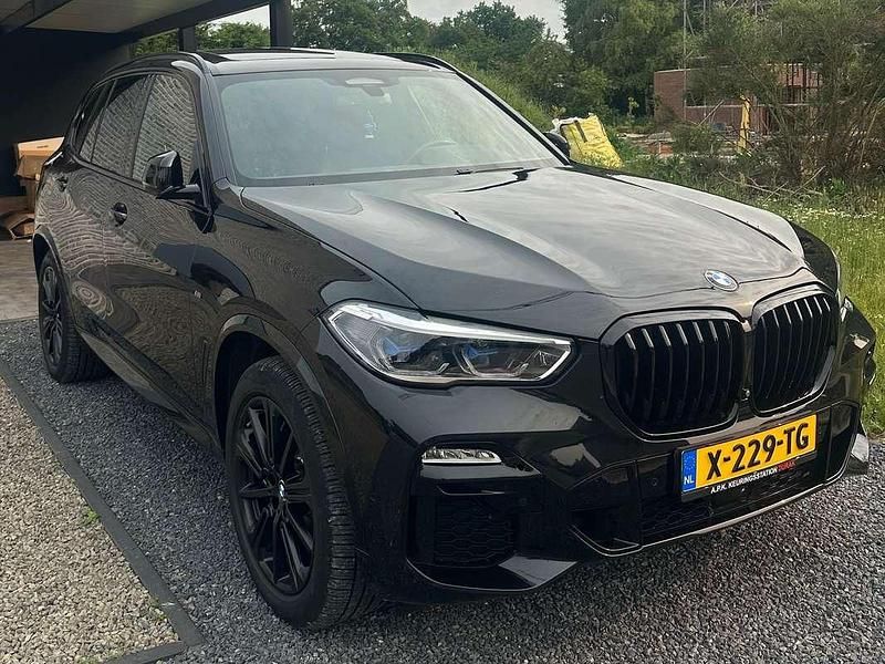 Zwart Gebruikt 2019 BMW X5 SUV | € 49.500 (Goede deal) - Afbeelding 1/4