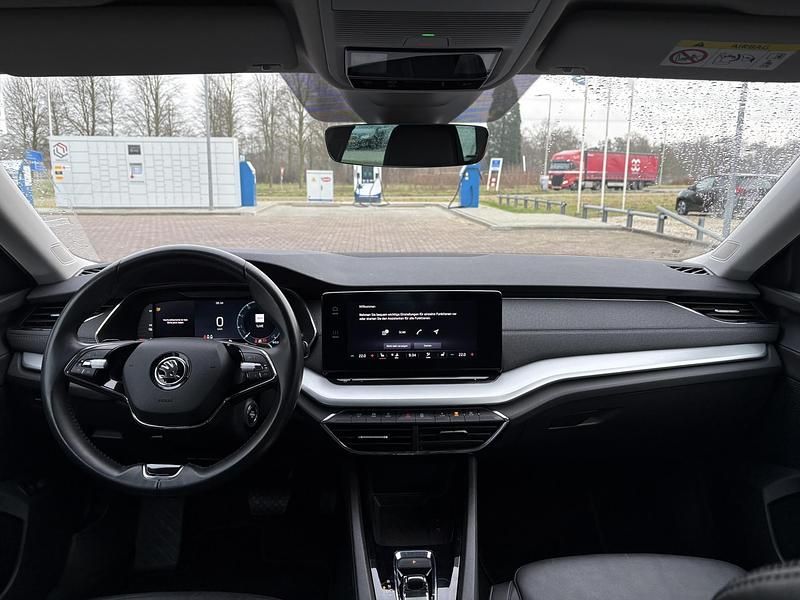 Occasion Skoda Octavia 2026 Grijs Stationwagen