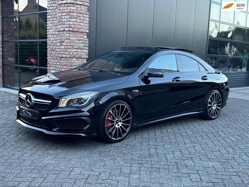 Occasion Mercedes CLA45 AMG AMG 361 PK (265 kW) 2014 Zwart Sedan