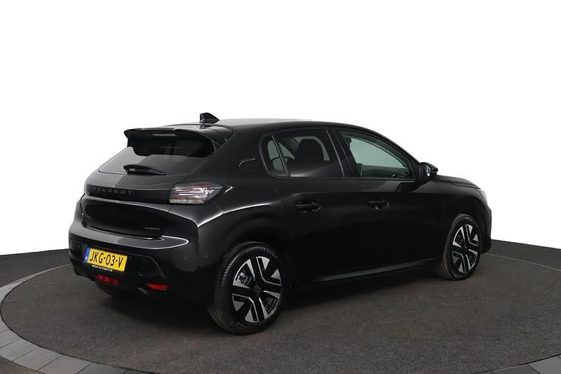 Occasion Peugeot 208 Allure 110 PK (80 kW) 2025 Zwart Hatchback