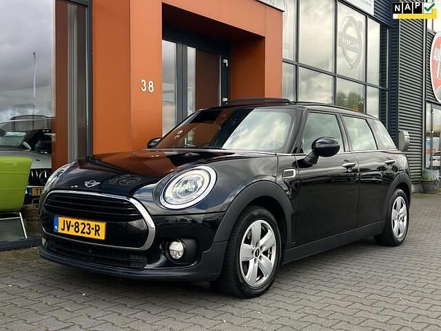 Zwart Gebruikt 2016 Mini Cooper Clubman Chili Stationwagen | € 10.490 (Eerlijke prijs) - Afbeelding 1/4