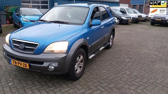 Blauw (metallic) Gebruikt 2005 Kia Sorento SUV | € 1.950 (Super prijs) - Afbeelding 1/4