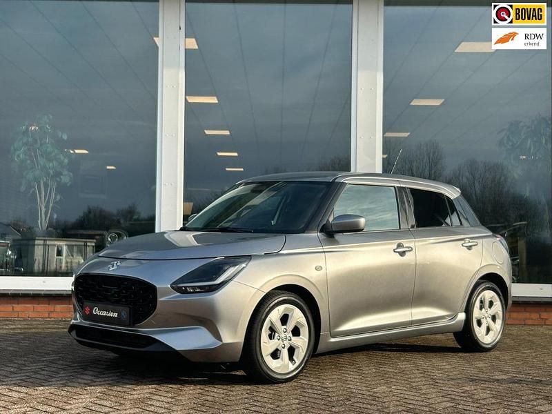 Occasion Suzuki Swift 2025 Grijs (metallic) Hatchback