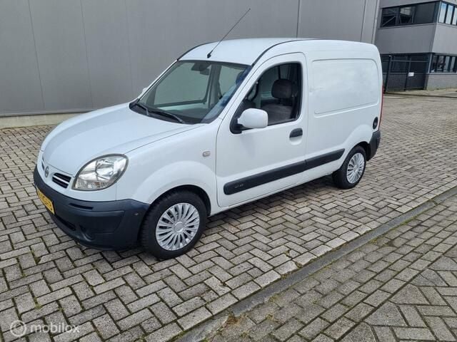 Overige Occasion 2007 Nissan Kubistar Sedan | € 2.500 - Afbeelding 1/4