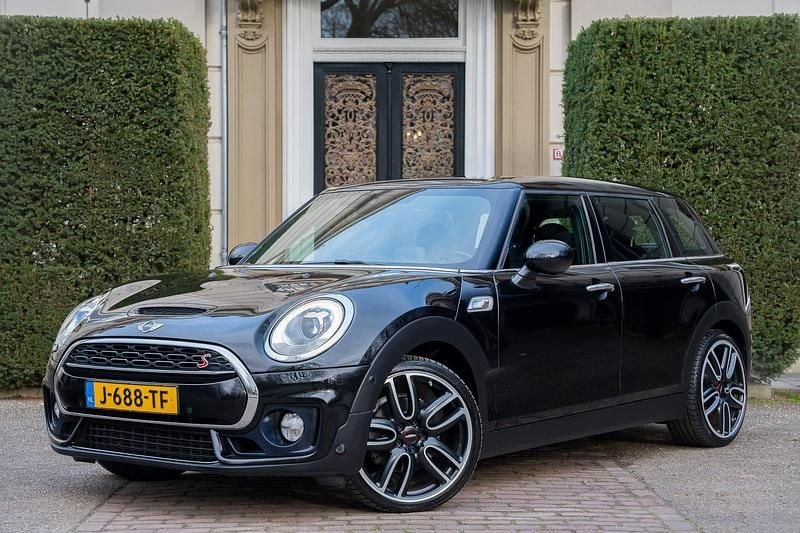 Zwart Occasion 2021 Mini Cooper Clubman Chili Stationwagen | € 17.435 (Super prijs) - Afbeelding 1/4