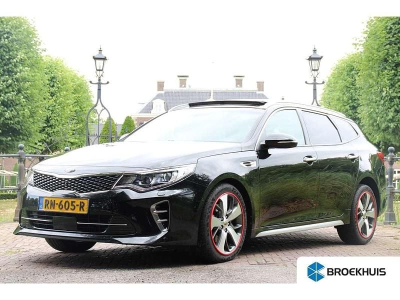 Zwart, metallic lak Gebruikt 2018 Kia Optima GT-Line Stationwagen | € 18.900 (Eerlijke prijs) - Afbeelding 1/4