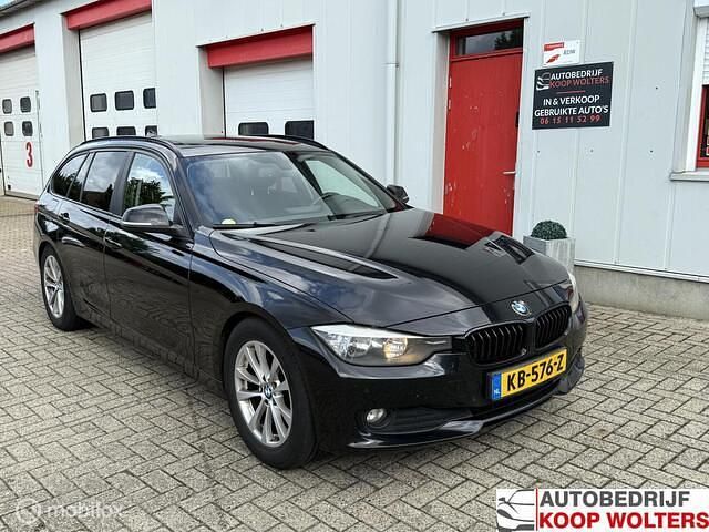 Zwart Gebruikt 2014 BMW 320 Stationwagen | € 5.950 (Goede deal) - Afbeelding 1/4