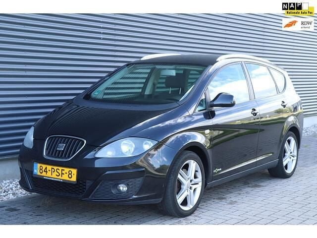 Zwart Gebruikt 2011 Seat Altea XL Copa MPV | € 2.999 (Goede deal) - Afbeelding 1/4