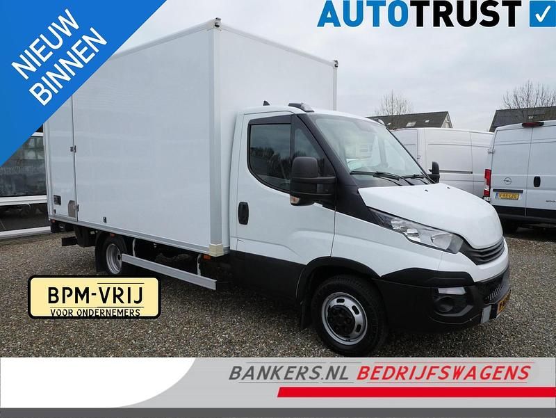 Wit Gebruikt 2019 Iveco Daily Cabriolet | € 21.950 (Eerlijke prijs) - Afbeelding 1/4