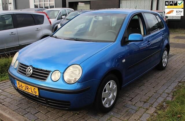 Blauw Gebruikt 2003 VW Polo Comfortline Hatchback | € 950 (Goede deal) - Afbeelding 1/4