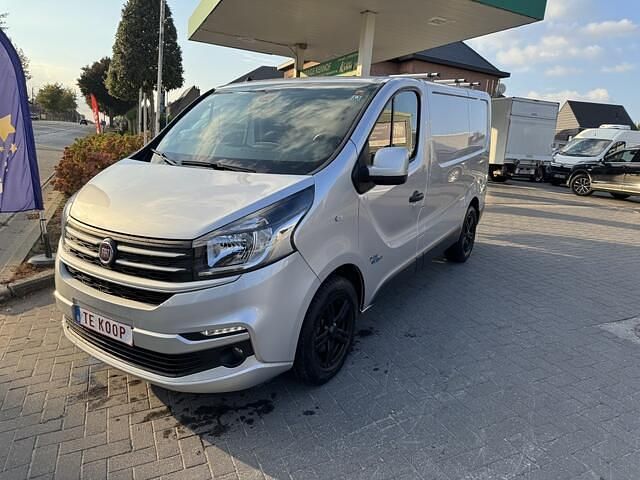Grijs Gebruikt 2021 Fiat Talento Van | € 21.175 (Duur) - Afbeelding 1/4