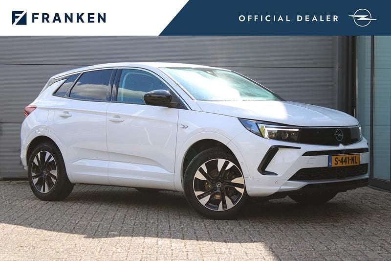 Wit Gebruikt 2023 Opel Grandland X SUV | € 25.495 (Goede deal) - Afbeelding 1/4