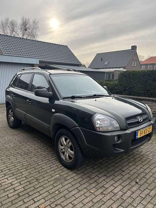 Groen Occasion 2007 Hyundai Tucson Dynamiq SUV | € 3.750 (Eerlijke prijs) - Afbeelding 1/4