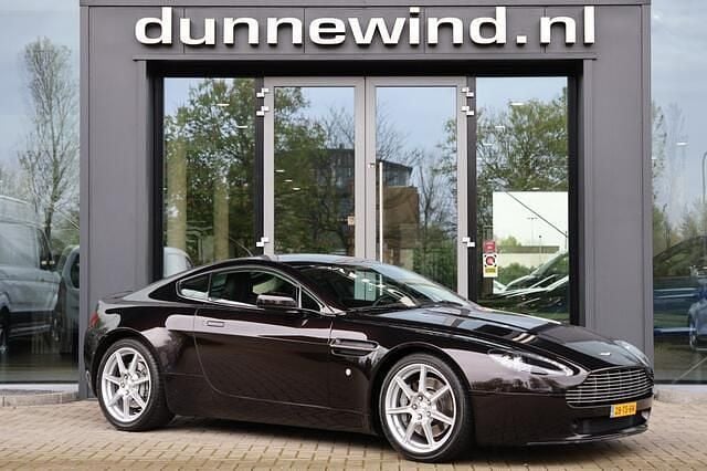 Bruin Gebruikt 2007 Aston Martin V8 Coupé | € 49.950 - Afbeelding 1/4