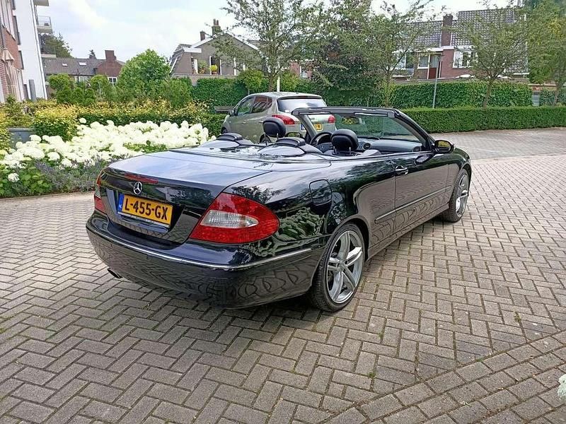 Occasion Mercedes CLK280 Elegance 231 PK (169 kW) 2008 Zwart Cabriolet