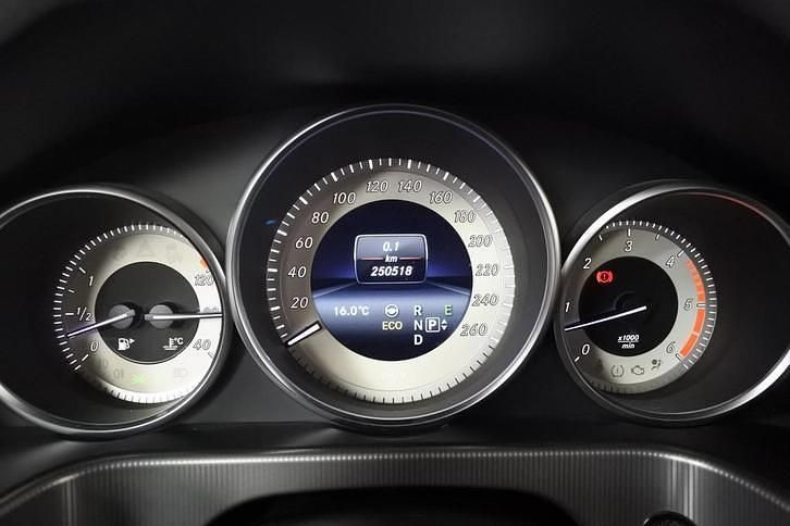 Occasion Mercedes E350 AMG 252 PK (185 kW) 2013 Zwart Stationwagen