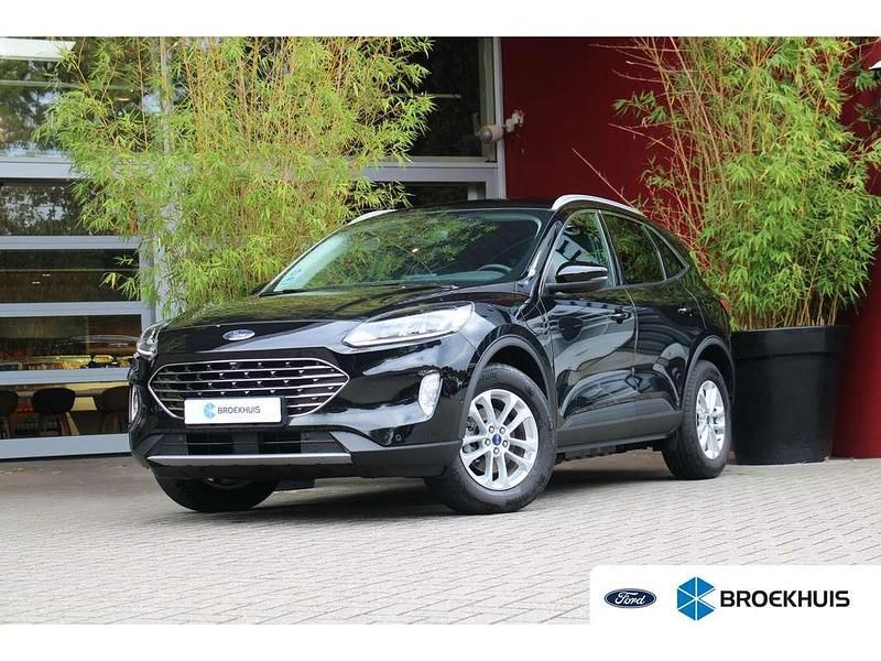 Zwart Gebruikt 2023 Ford Kuga Titanium SUV | € 28.900 (Eerlijke prijs) - Afbeelding 1/4