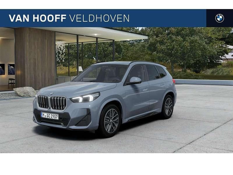 Grijs Nieuw 2025 BMW X1 Executive SUV | € 69.600 (Duur) - Afbeelding 1/4