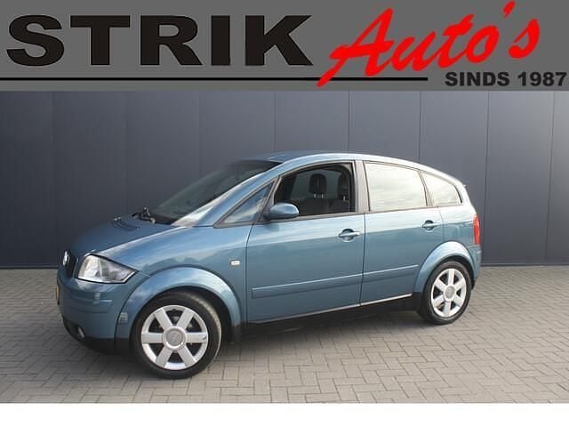 Blauw Gebruikt 2002 Audi A2 Exclusive Hatchback | € 2.789 (Eerlijke prijs) - Afbeelding 1/4