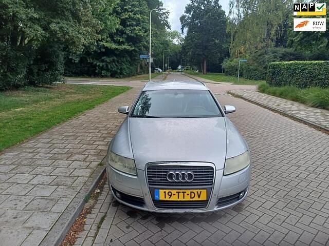 Grijs Gebruikt 2007 Audi A6 Business Stationwagen | € 3.950 (Eerlijke prijs) - Afbeelding 1/4