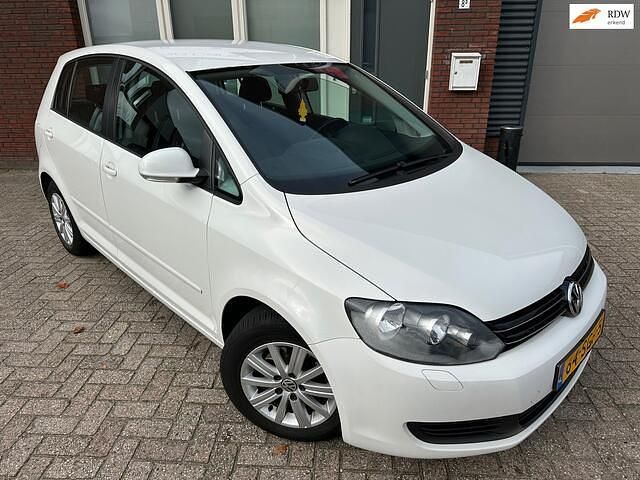 Wit Gebruikt 2011 VW Golf Plus Comfortline MPV | € 4.999 (Eerlijke prijs) - Afbeelding 1/4