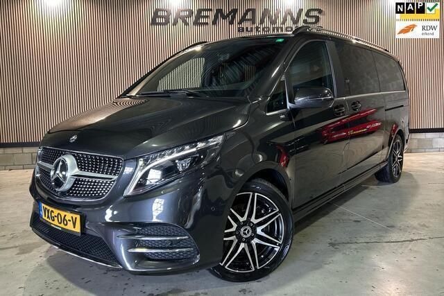 Grijs Gebruikt 2023 Mercedes V300 Avantgarde Edition MPV | € 74.950 (Duur) - Afbeelding 1/4