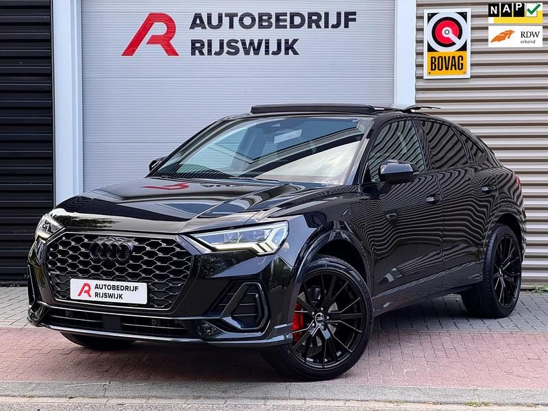 Zwart Gebruikt 2021 Audi Q3 SUV | € 43.950 - Afbeelding 1/4