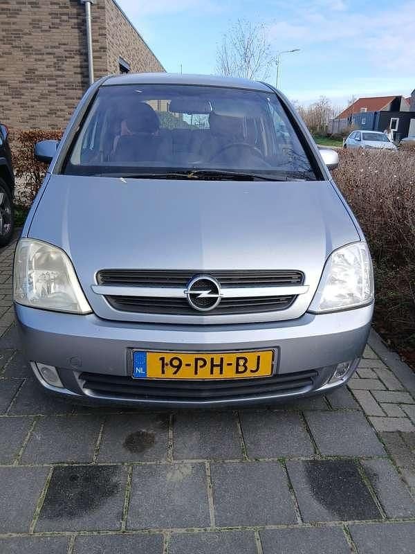 Occasion Opel Meriva 101 PK (74 kW) 2004 Grijs MPV