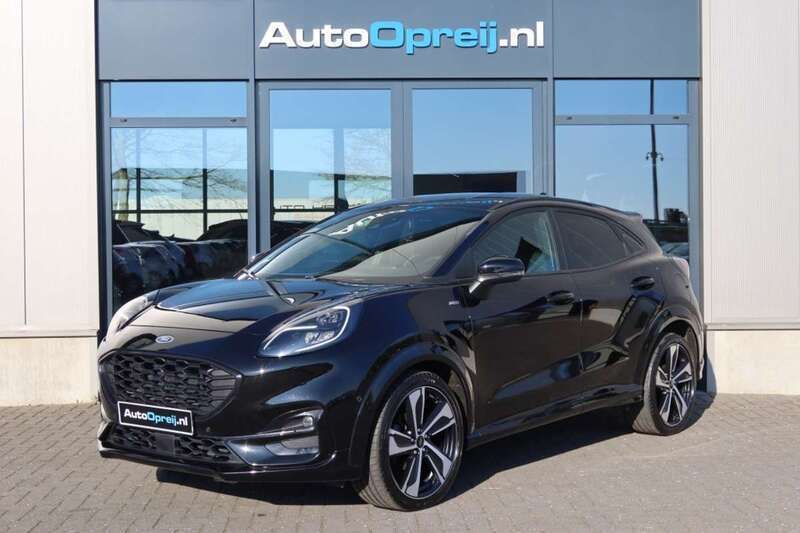 Zwart Gebruikt 2022 Ford Puma ST-Line X MPV | € 23.995 (Eerlijke prijs) - Afbeelding 1/4