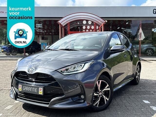 Grijs Nieuw 2025 Toyota Yaris Hatchback | € 28.490 (Eerlijke prijs) - Afbeelding 1/3