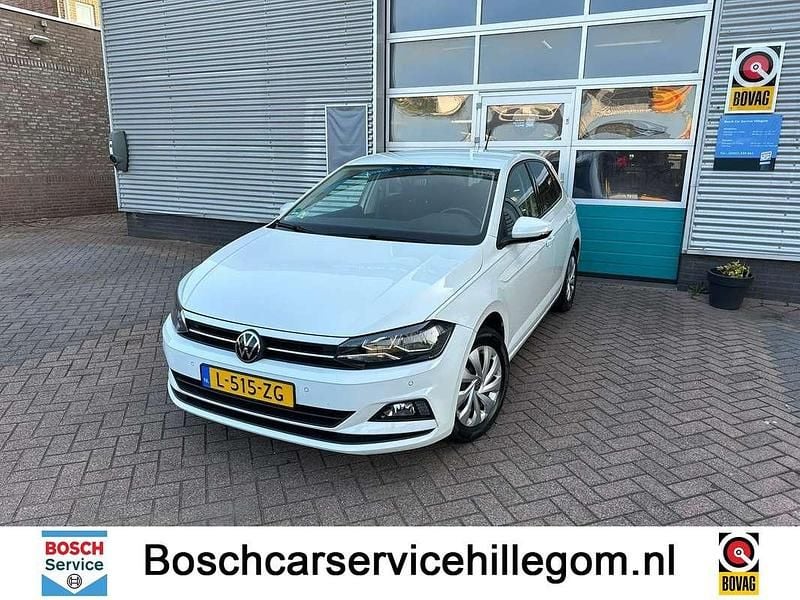 Wit Gebruikt 2021 VW Polo Comfortline Hatchback | € 15.900 (Goede deal) - Afbeelding 1/4