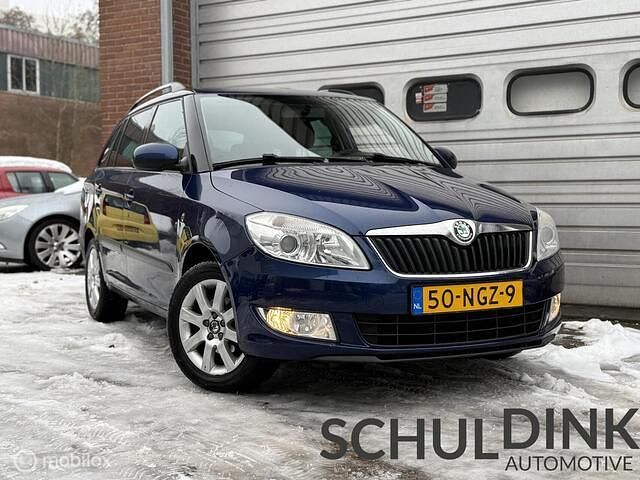 Blauw Occasion 2010 Skoda Fabia Ambition Stationwagen | € 3.299 (Eerlijke prijs) - Afbeelding 1/4