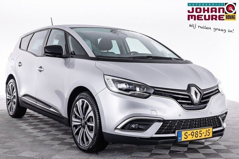 Grijs, metallic lak Gebruikt 2023 Renault Grand Scénic IV Equilibre MPV | € 28.990 (Eerlijke prijs) - Afbeelding 1/4