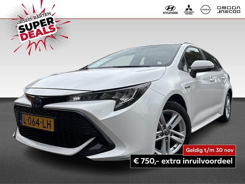 Wit, metallic lak Gebruikt 2021 Toyota Corolla Business Edition Stationwagen | € 19.930 (Goede deal) - Afbeelding 1/4
